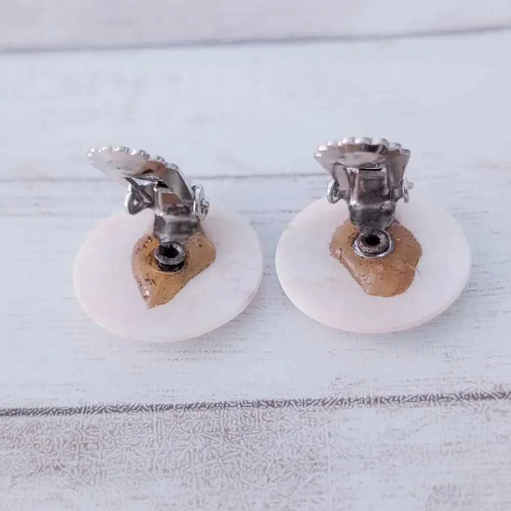 Vintage clip earrings
